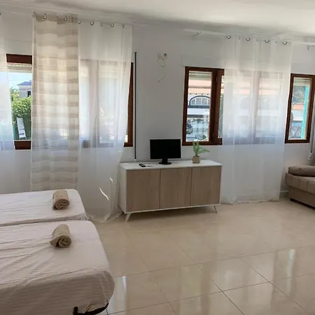 Casa Pinos Playa Bed and breakfast 3*