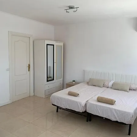 Bed & Breakfast Casa Pinos Playa *