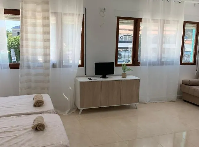 Casa Pinos Playa Alojamento de Acomodação e Pequeno-almoço 3*